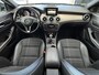 Mercedes-Benz CLA 180 / CRUISE / PARKEERSENS. / AIRCO / NAP /