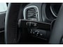 Volvo V40 1.5 T3 Dynamic Edition | Panoramadak | Camera | Harman/Kardon | Parkeersensoren