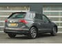 Volkswagen Tiguan 1.4 TSI 245pk eHybrid Life Business | Apple CarPlay en Android Auto | Elec . Achterklep | Camera Achter