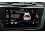 Volkswagen Tiguan 1.4 TSI 245pk eHybrid Life Business | Apple CarPlay en Android Auto | Elec . Achterklep | Camera Achter