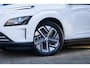Hyundai Kona Electric EV Fashion 39 kWh | Trekhaak | Apple Carplay/Android Auto | Achteruitrijcamera | Head-up | Keyless | | Achteruitrijcamera | Apple Carplay/Android Auto|telefoonintegratie premium | Dodehoek detectie