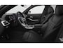 BMW 3-Serie 330e xDrive M Sport - Active Cruise Control - Elektrisch verstelbare/verwarmde stoelen - Comfort Access - Sportstoelen - Parking Assistant Plus - BMW Live Cockpit Professional - Getinte ruiten