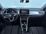 Volkswagen T-Roc 1.5 TSI Oranje Edition 150 pk Automaat (DSG) | Verlengde garantie | Navigatie via App | Parkeersensoren (Park assist) | Achteruitrijcamera | Autom. airco |