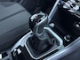 Volkswagen T-Roc 1.5 TSI Oranje Edition 150 pk Automaat (DSG) | Verlengde garantie | Navigatie via App | Parkeersensoren (Park assist) | Achteruitrijcamera | Autom. airco |