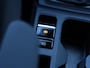Volkswagen Caddy Cargo Comfort 2.0 TDI 102 pk | UNIEK!!! 8997 km! | Airco | Cruise control | Navigatie via App connect | Comfort stoel met Armleuning | DAB | PDC | Betimmering |