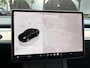 Tesla Model Y Long Range AWD 75 kWh VAN:40.900,- VOOR:37.440,- UW HERFSTVOORDEEL:3.460,- | SOH 94% | RIJKLAAR GELEVERD | AFNEEMBARE TREKHAAK |TESLA FABRIEKSGARANTIE TOT 06-2027 OF 80.000 KM | TESLA GARANTIE ACCU + AANDRIJFLIJN T/M 06-2031 OF 192.000 KM