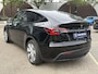 Tesla Model Y Long Range AWD 75 kWh VAN:40.900,- VOOR:37.440,- UW HERFSTVOORDEEL:3.460,- | SOH 94% | RIJKLAAR GELEVERD | AFNEEMBARE TREKHAAK |TESLA FABRIEKSGARANTIE TOT 06-2027 OF 80.000 KM | TESLA GARANTIE ACCU + AANDRIJFLIJN T/M 06-2031 OF 192.000 KM