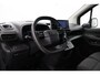 Toyota PROACE CITY Electric Challenger 50 kWh | Apple Carplay / Android Auto | Parkeersensoren achter | Camera | Bestuurdersstoel verwarmd | Stuurwiel verwarmd | LED koplampen | Cruise Control | Airco | 3-zits | Betonplex |