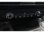 Toyota PROACE CITY Electric Challenger 50 kWh | Apple Carplay / Android Auto | Parkeersensoren achter | Camera | Bestuurdersstoel verwarmd | Stuurwiel verwarmd | LED koplampen | Cruise Control | Airco | 3-zits | Betonplex |