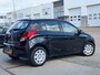 Hyundai i20 1.2i i-Motion/ 5drs/ nap/ 1e EIG/ dealeronderhouden/ 1jaar apk/ airco/ EL-ramen/ zeer nette auto.