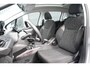 Peugeot 2008 1.2 PureTech Active 110 pk | Orig NL | Dealeronderhouden | Distributie recent vv | Navigatie | Panoramadak | Climat