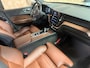 Volvo XC60 2.0 Recharge T6 AWD Business Pro | Pano | Carplay | Trekhaak | Camera | Stuur/Stoelverwarming