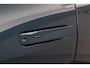 Toyota C-HR / C-HR+ 2.0 Hybrid 200 Executive | Panoramadak | Dodehoek detectie | JBL | Stoelverwarming | 360 camera | Head-up display | Apple Carplay / Android Auto | 19 inch | Digitale binnenspiegel | Sfeerverlichting
