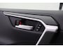Toyota RAV4 2.5 Hybrid AWD Executive | Panoramadak | Trekhaak | Leder | Dodehoek detectie | Stoelverwarming/-ventilatie | JBL | 360 camera | Navigatie | Apple Carplay / Android Auto | Digitale binnenspiegel | 18 inch