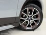 BMW X2 sDrive20i M Sport - Mesh Panodak HUD Navi Carplay Camera Bucket Sportstoelen Brooklyn Grau