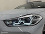 BMW X2 sDrive20i M Sport - Mesh Panodak HUD Navi Carplay Camera Bucket Sportstoelen Brooklyn Grau