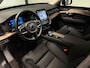 Volvo XC90 2.0 T8 Plug-in hybrid AWD Ultra Black Edition Harman Kardon HUD Keyless 7 Persoons Fabrieksgarantie