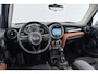 MINI Cooper 5-Deurs 1.5 Business | Org NL | Panoramadak | Dealer Ond. | Sportstoelen | Navigatie | Camera |