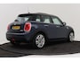MINI Cooper 5-Deurs 1.5 Business | Org NL | Panoramadak | Dealer Ond. | Sportstoelen | Navigatie | Camera |
