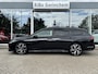 Volkswagen Golf Variant 1.5 eTSI R-Line Business+ *Panorama * Trekhaak * Stoelverwarming * LED * Apple carplay *