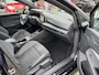 Volkswagen Golf Variant 1.5 eTSI R-Line Business+ *Panorama * Trekhaak * Stoelverwarming * LED * Apple carplay *