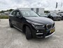 BMW X1 sDrive20i xLine Leder Panoramadak HiFi Pakket Head-Up Display PDC Afn. Trekhaak Sportstoelen 4S Banden
