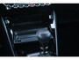 Peugeot 2008 1.2 130PK ALLURE PACK | TREKHAAK AFNEEMBAAR | NAVIGATIE 10" TOUCHSCREEN | APPLE CARPLAY/ANDROID AUTO | ACHTERUITRIJ CAMERA | 3-D INSTRUMENTENPANEEL | CLIMATE CONTROL | CRUISE CONTROL | KEYLESS ENTRY / START | 17" LICHTMETALEN VELGEN |