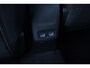 Peugeot 2008 1.2 130PK ALLURE PACK | TREKHAAK AFNEEMBAAR | NAVIGATIE 10" TOUCHSCREEN | APPLE CARPLAY/ANDROID AUTO | ACHTERUITRIJ CAMERA | 3-D INSTRUMENTENPANEEL | CLIMATE CONTROL | CRUISE CONTROL | KEYLESS ENTRY / START | 17" LICHTMETALEN VELGEN |