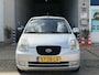 Kia Picanto 1.0 Light/ 5drs/ nap/ goed onderhouden/ 1jaar apk/ zeer nette auto.