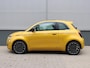 Fiat 500 1.0 Hybrid La Prima | Panoramadak | Camera | Apple Carplay/Android Auto | Navigatie Climate Control