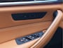 BMW 5-Serie 530i xDrive Sport Line | HUD | Comfortstoelen | Schuif-/kanteldak | 759i Individual