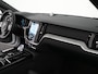 Volvo V60 T6 Recharge AWD Ultra Dark | 360° Camera | Bowers & Wilkins Soundsystem | Cruise control adaptief met Stop&Go en stuurhulp