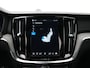 Volvo V60 T6 Recharge AWD Ultra Dark | 360° Camera | Bowers & Wilkins Soundsystem | Cruise control adaptief met Stop&Go en stuurhulp