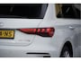 Audi A3 Sportback 30 TFSI 5drs Business Edition BJ2020 Lmv 17" | Led | Dynamische knipperlichten | Pdc | Afneembare trekhaak | App-Connect | Navi | Virtual cockpit | Climate control | Cruise control | Sportstoelen | Zwarte hemel | Extra getint glas