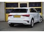 Audi A3 Sportback 30 TFSI 5drs Business Edition BJ2020 Lmv 17" | Led | Dynamische knipperlichten | Pdc | Afneembare trekhaak | App-Connect | Navi | Virtual cockpit | Climate control | Cruise control | Sportstoelen | Zwarte hemel | Extra getint glas