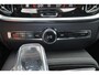 Volvo V60 T6 Recharge AWD Plus Dark - Panorama/schuifdak - IntelliSafe Assist & Surround - 360º Camera - Harman/Kardon audio - Verwarmde voorstoelen, stuur & achterbank - Parkeersensoren voor & achter - Elektr. bedienb. voorstoelen met geheugen - Head up display - Extra getint glas - 19' LMV