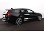 Volvo V60 T6 Recharge AWD Plus Dark - Panorama/schuifdak - IntelliSafe Assist & Surround - 360º Camera - Harman/Kardon audio - Verwarmde voorstoelen, stuur & achterbank - Parkeersensoren voor & achter - Elektr. bedienb. voorstoelen met geheugen - Head up display - Extra getint glas - 19' LMV