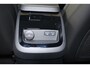 Volvo V60 T6 Recharge AWD Plus Dark - Panorama/schuifdak - IntelliSafe Assist & Surround - 360º Camera - Harman/Kardon audio - Verwarmde voorstoelen, stuur & achterbank - Parkeersensoren voor & achter - Elektr. bedienb. voorstoelen met geheugen - Head up display - Extra getint glas - 19' LMV
