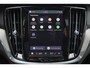Volvo V60 T6 Recharge AWD Plus Dark - Panorama/schuifdak - IntelliSafe Assist & Surround - 360º Camera - Harman/Kardon audio - Verwarmde voorstoelen, stuur & achterbank - Parkeersensoren voor & achter - Elektr. bedienb. voorstoelen met geheugen - Head up display - Extra getint glas - 19' LMV