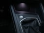 Volkswagen Golf 1.5 TSI Life Business Sfeerverlichting Alcantara LED Stoelverwarming Navigatie