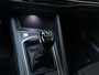 Volkswagen Golf 1.5 TSI Life Business Sfeerverlichting Alcantara LED Stoelverwarming Navigatie