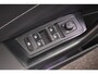 Volkswagen T-Roc 1.5 TSI 150pk DSG R-Line Business+ Trekhaak Camera Keyless LED Stoelverwarming Virtual Cockpit Navigatie