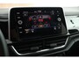 Volkswagen T-Roc 1.5 TSI 150pk DSG R-Line Business+ Trekhaak Camera Keyless LED Stoelverwarming Virtual Cockpit Navigatie