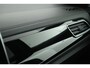 Volkswagen T-Roc 1.5 TSI 150pk DSG R-Line Business+ Trekhaak Camera Keyless LED Stoelverwarming Virtual Cockpit Navigatie