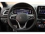 Volkswagen T-Roc 1.5 TSI 150pk DSG R-Line Business+ Trekhaak Camera Keyless LED Stoelverwarming Virtual Cockpit Navigatie
