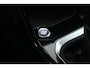 Volkswagen T-Roc 1.5 TSI 150pk DSG R-Line Business+ Trekhaak Camera Keyless LED Stoelverwarming Virtual Cockpit Navigatie