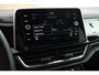 Volkswagen T-Roc 1.5 TSI 150pk DSG R-Line Business+ Trekhaak Camera Keyless LED Stoelverwarming Virtual Cockpit Navigatie