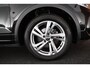 Volkswagen T-Roc 1.5 TSI 150pk DSG R-Line Business+ Trekhaak Camera Keyless LED Stoelverwarming Virtual Cockpit Navigatie