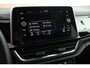 Volkswagen T-Roc 1.5 TSI 150pk DSG R-Line Business+ Trekhaak Camera Keyless LED Stoelverwarming Virtual Cockpit Navigatie