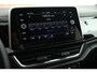 Volkswagen T-Roc 1.5 TSI 150pk DSG R-Line Business+ Trekhaak Camera Keyless LED Stoelverwarming Virtual Cockpit Navigatie